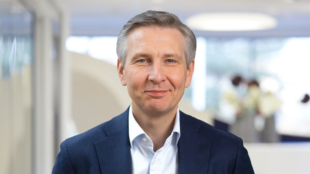 Web_Desktop-Generated Image